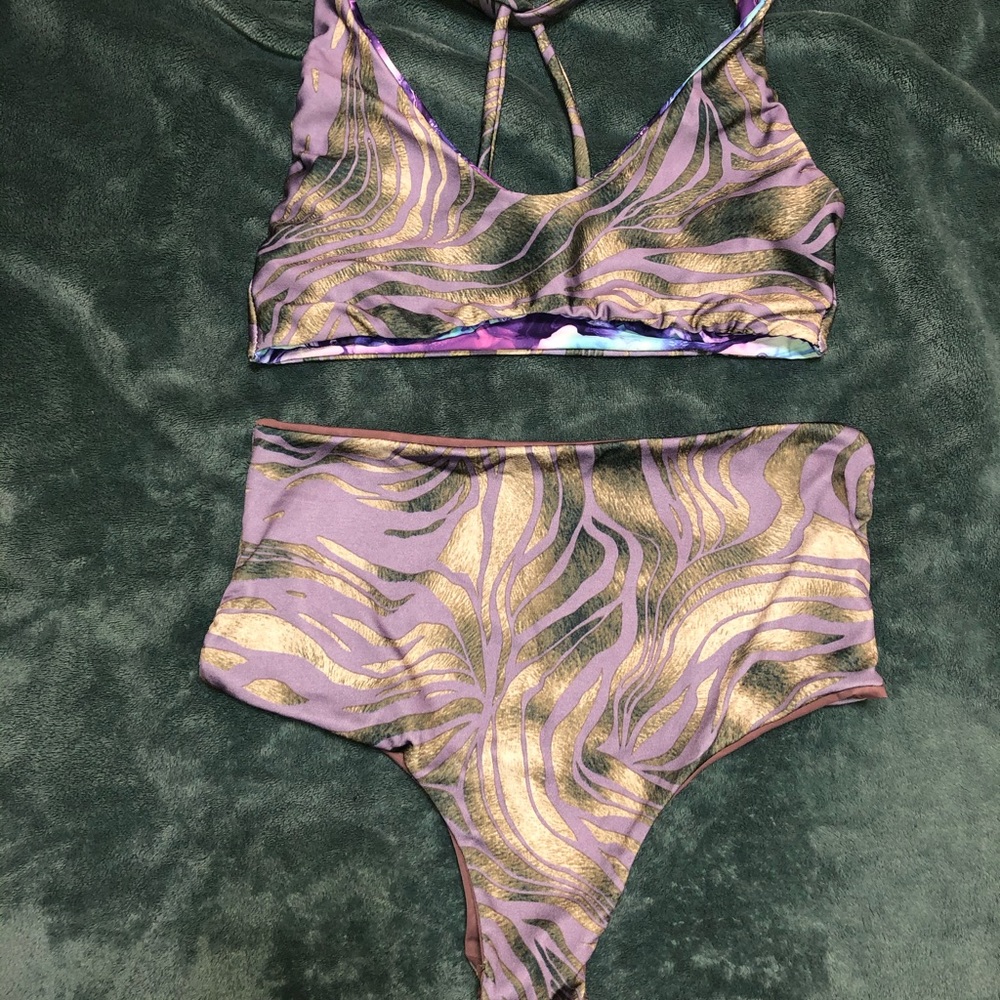 High waisted bikini